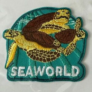 VTG NEW SeaWorld Sea Turtle Patch 🔹 Rare Theme Park Souvenir Embroidered